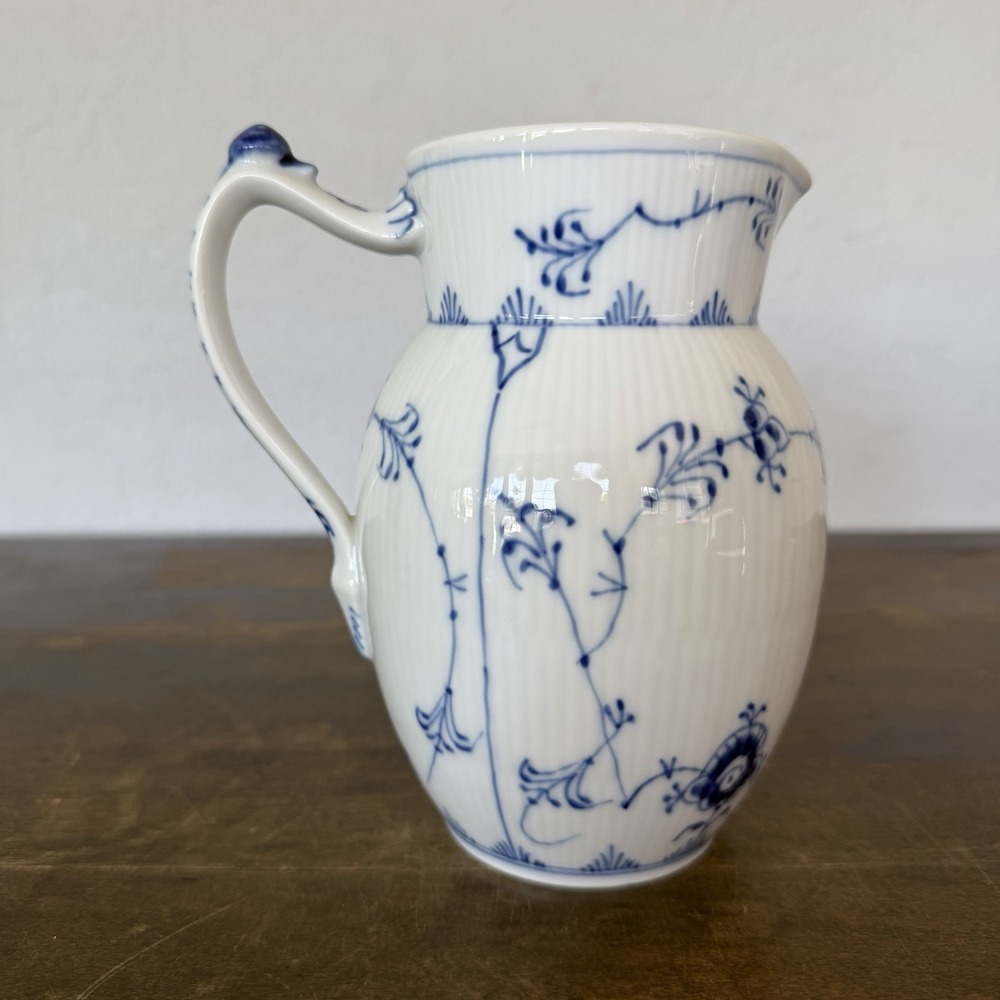 Royal Copenhagen Blue Fluted Plain No 450 Milk Jug Pitcher Factory 1st Quality